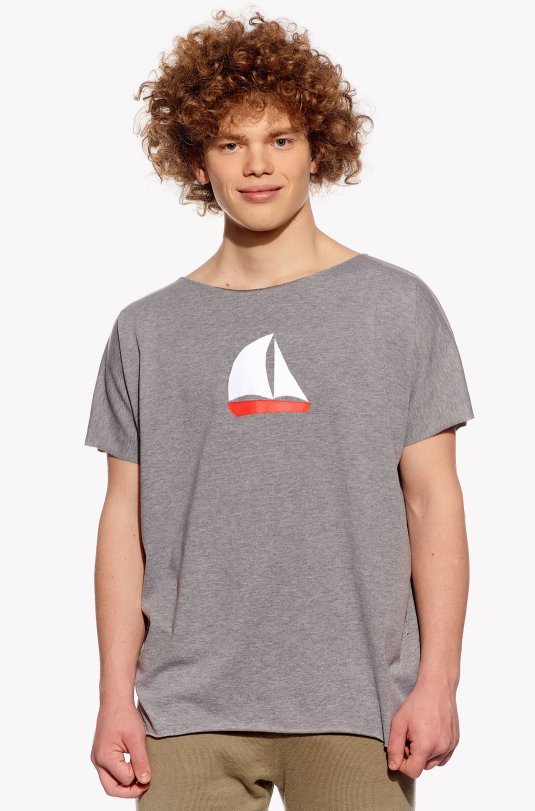 Shirt with sailboat