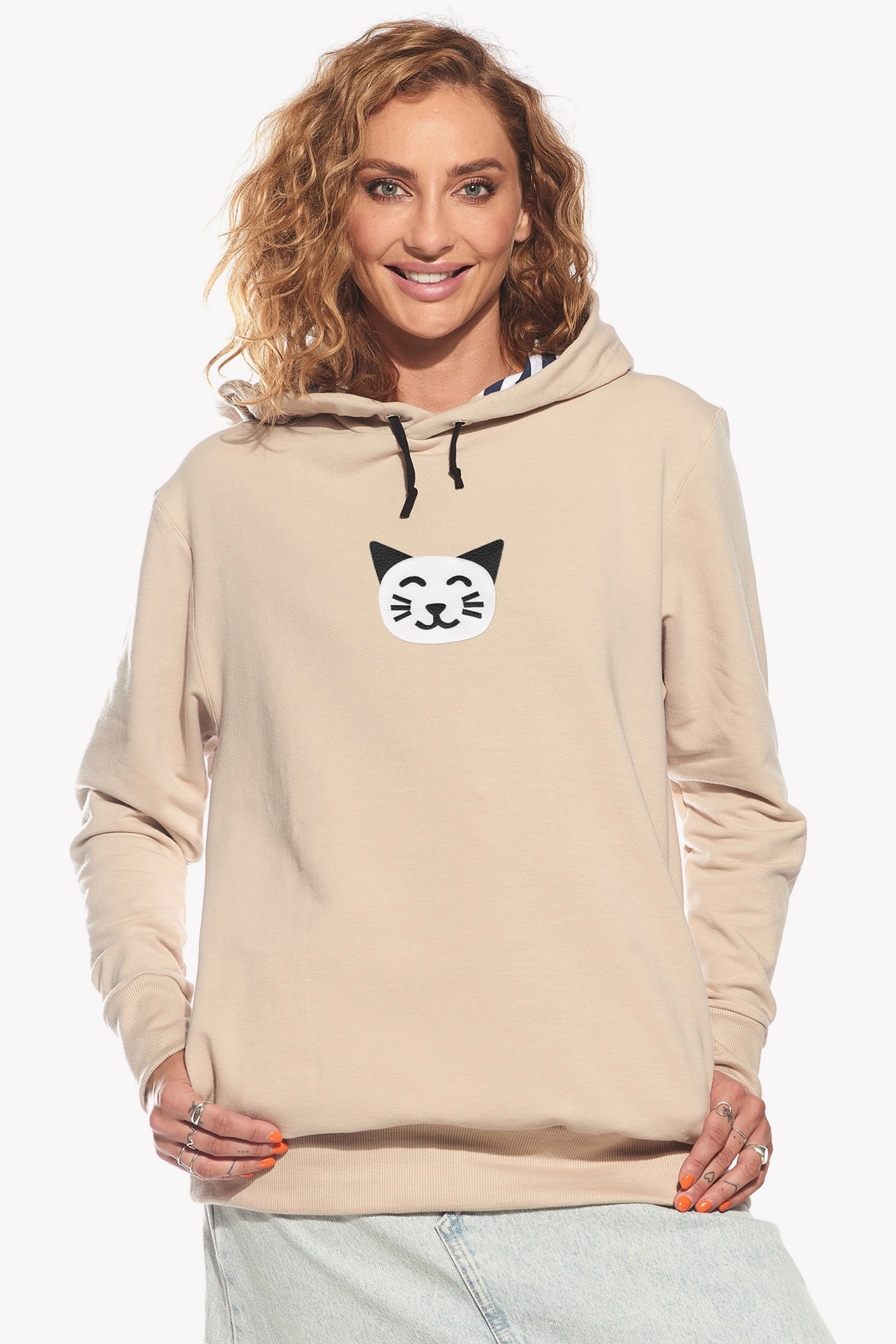 Hoodie with cat