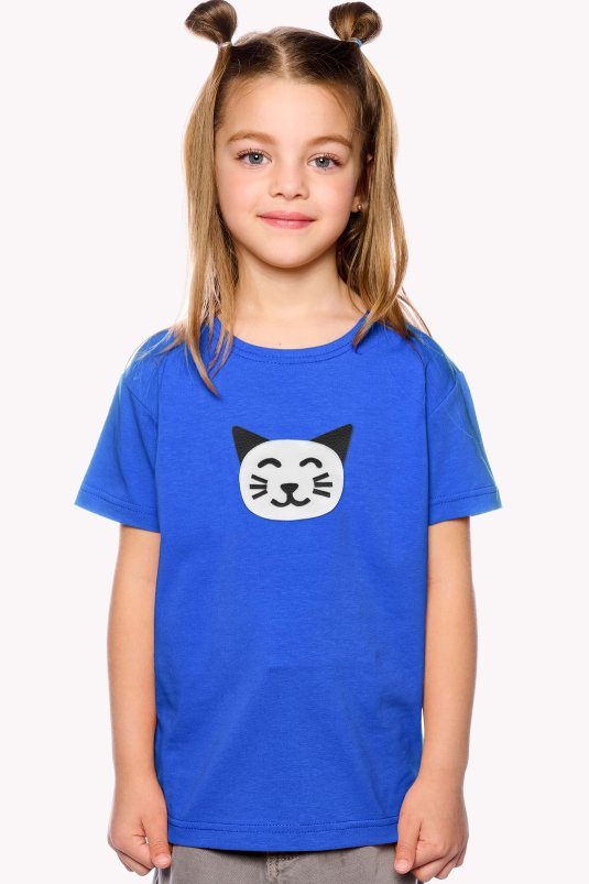 Shirt with cat