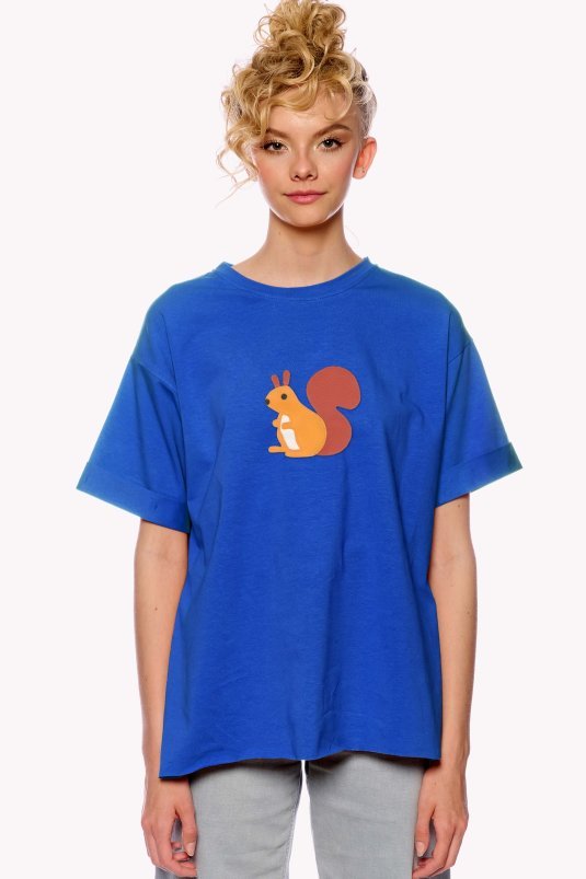 Shirt with squirrel