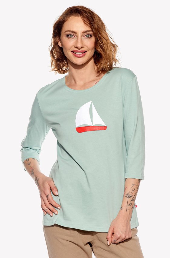 Shirt with sailboat