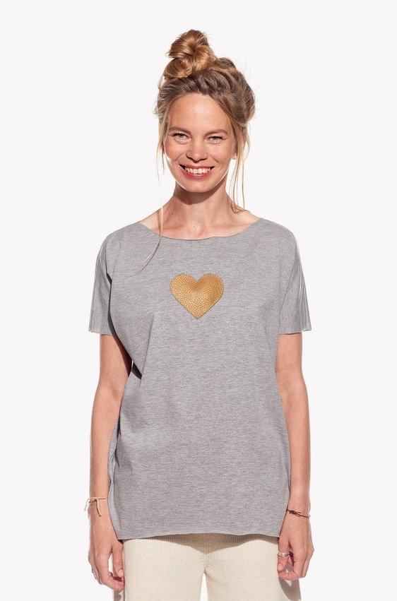 Shirt with heart