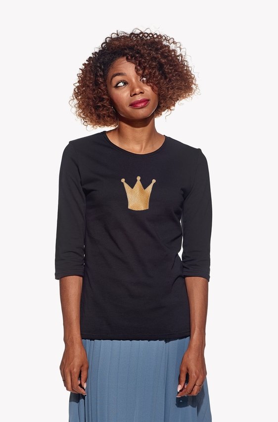 Shirt with crown