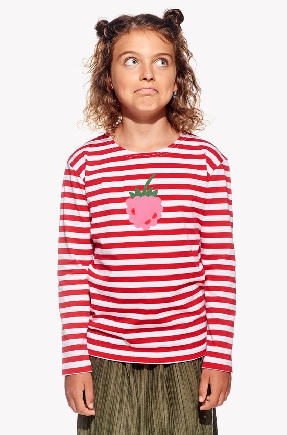 Shirt with raspberry