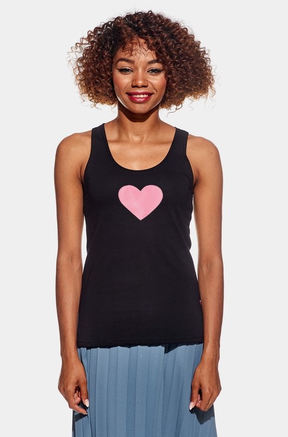 Singlet with heart