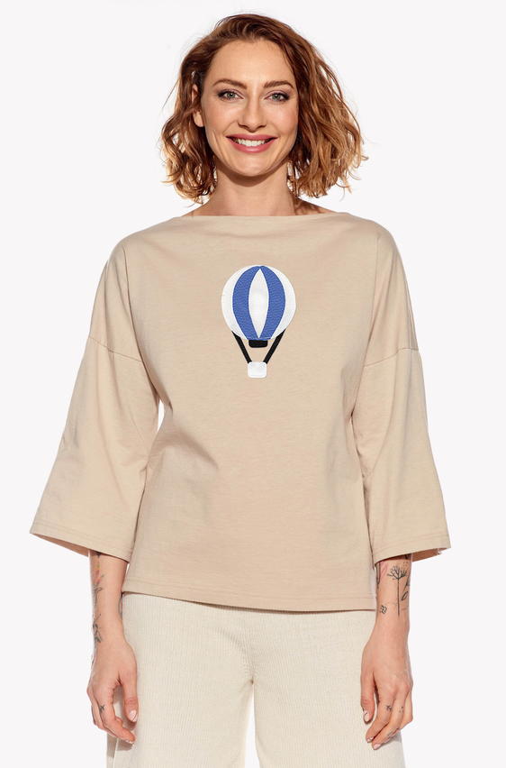 Shirt with airship