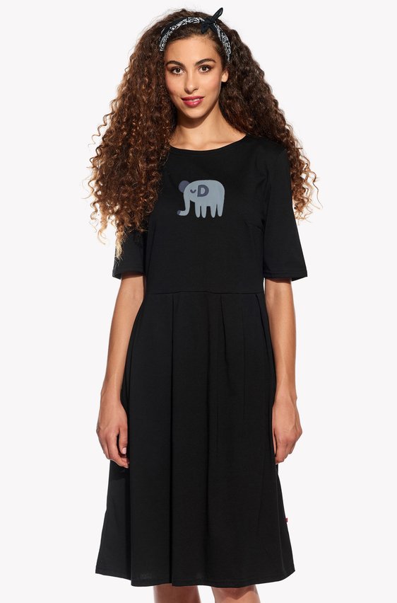 Šaty se slonem