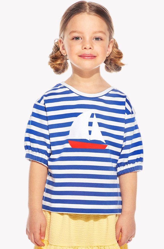 Shirt with sailboat