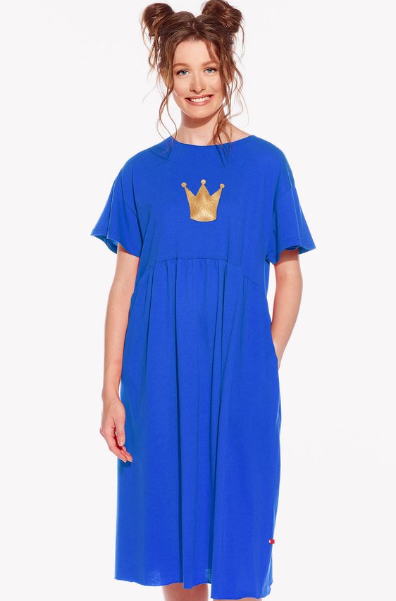 Dresses with crown