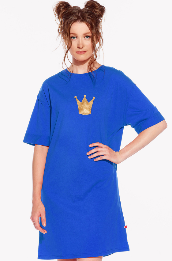 Dresses with crown