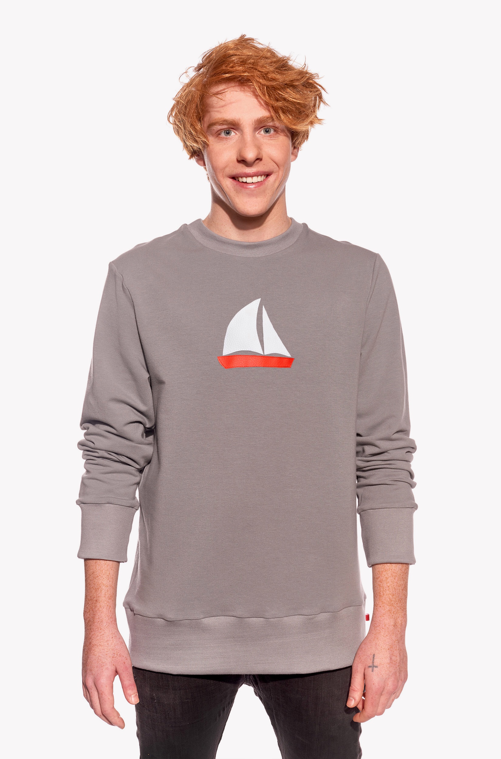 Hoodie with sailboat