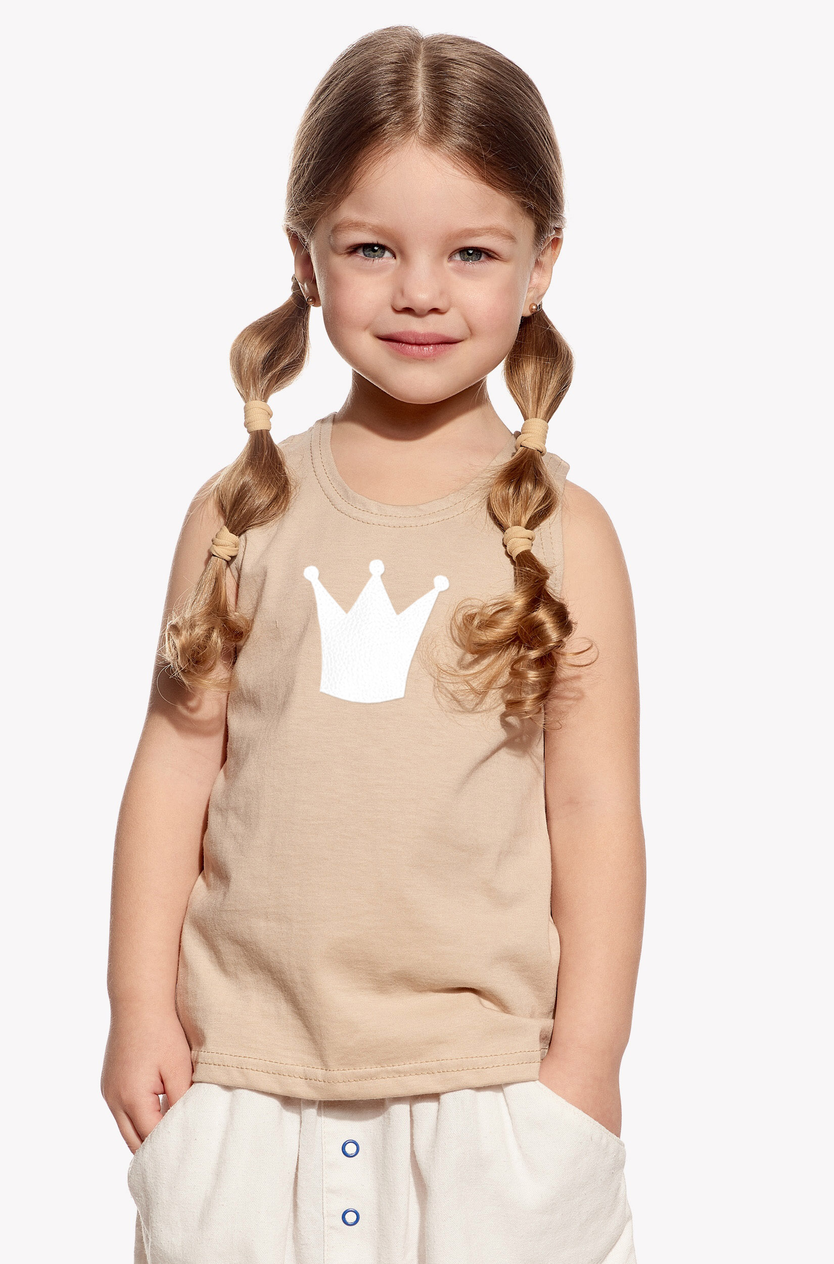 Singlet with crown