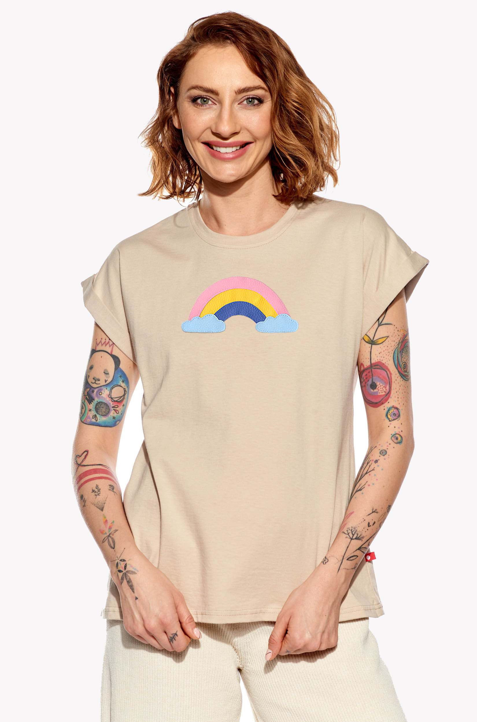 Shirt with a rainbow