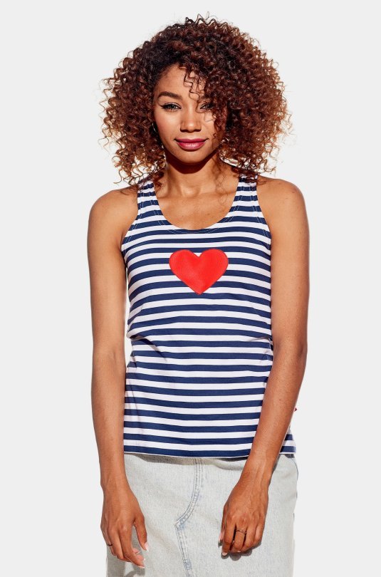 Singlet with heart