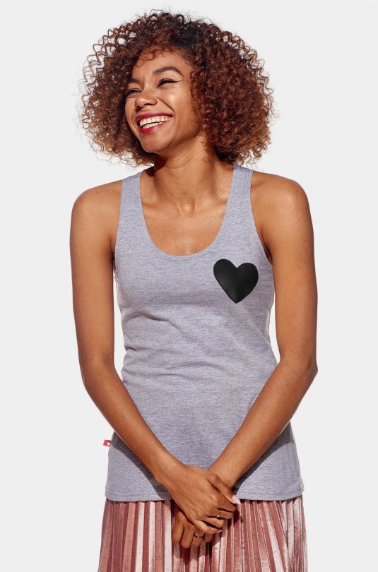 Singlet with heart