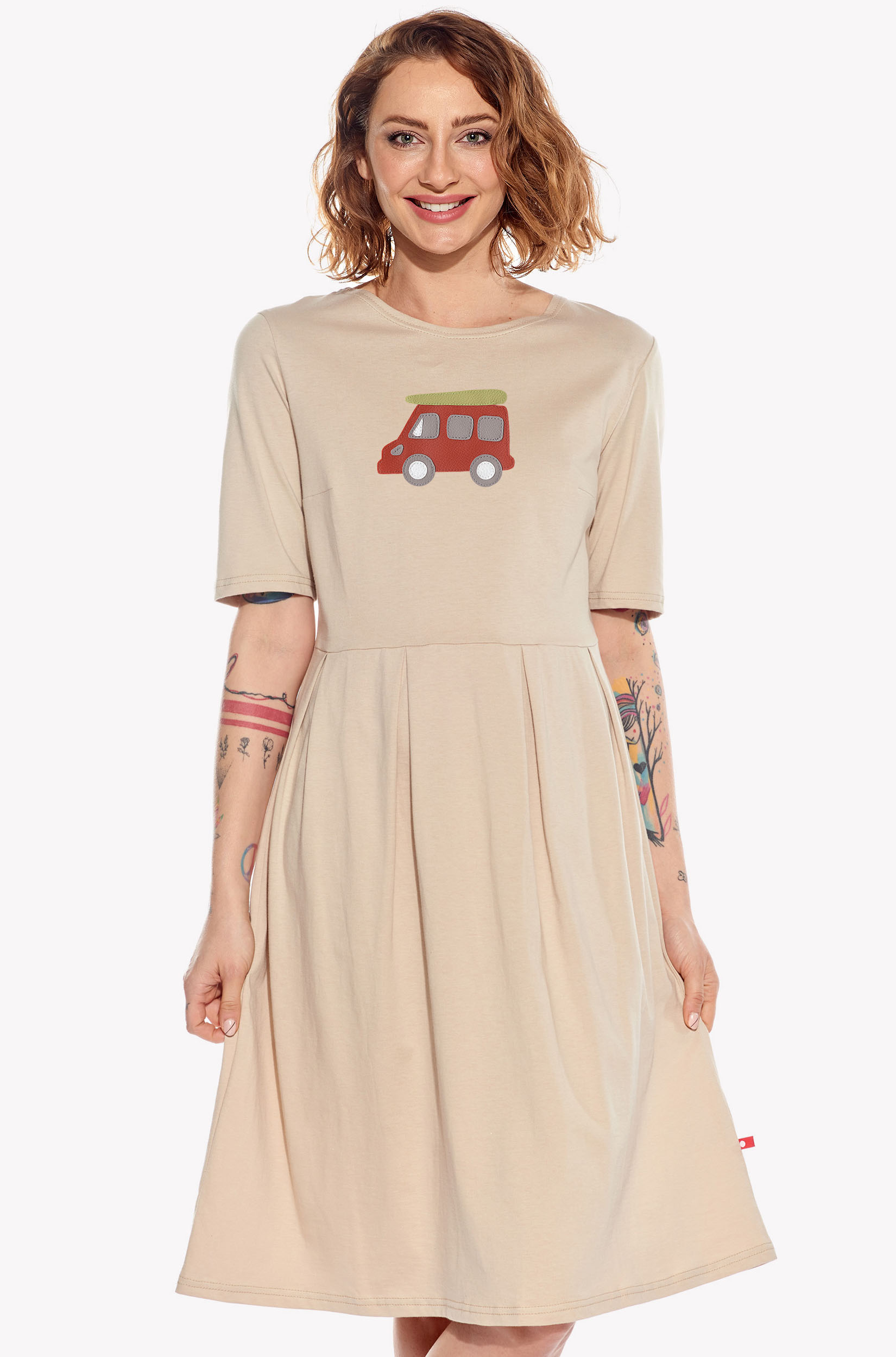 Dresses with caravan