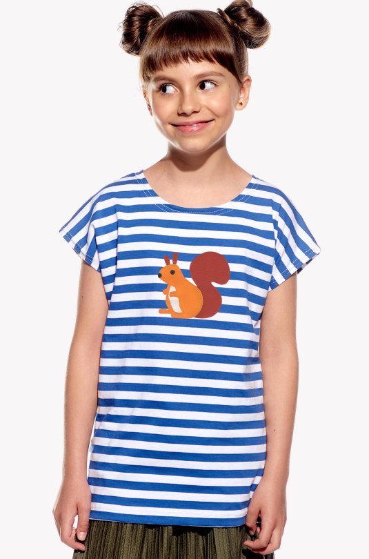 Shirt with squirrel