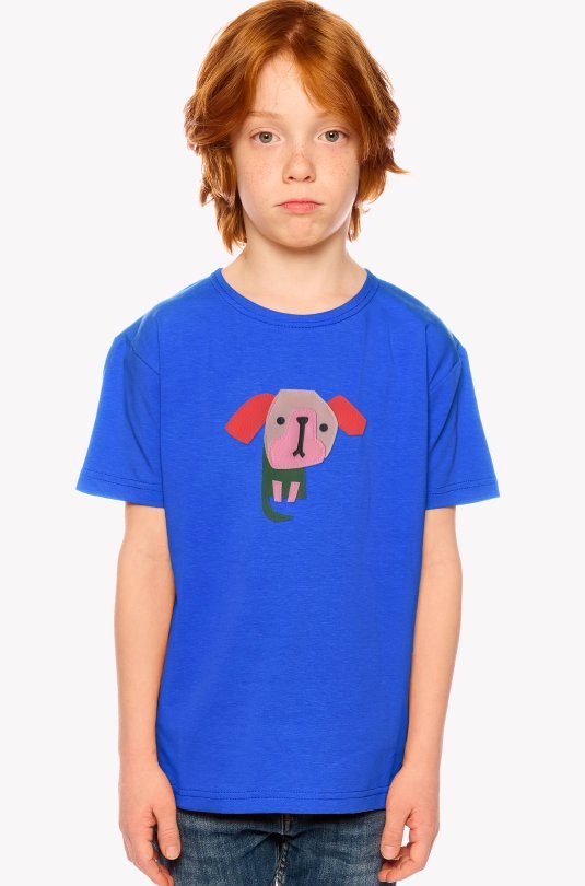 T-Shirt mit einem Hund