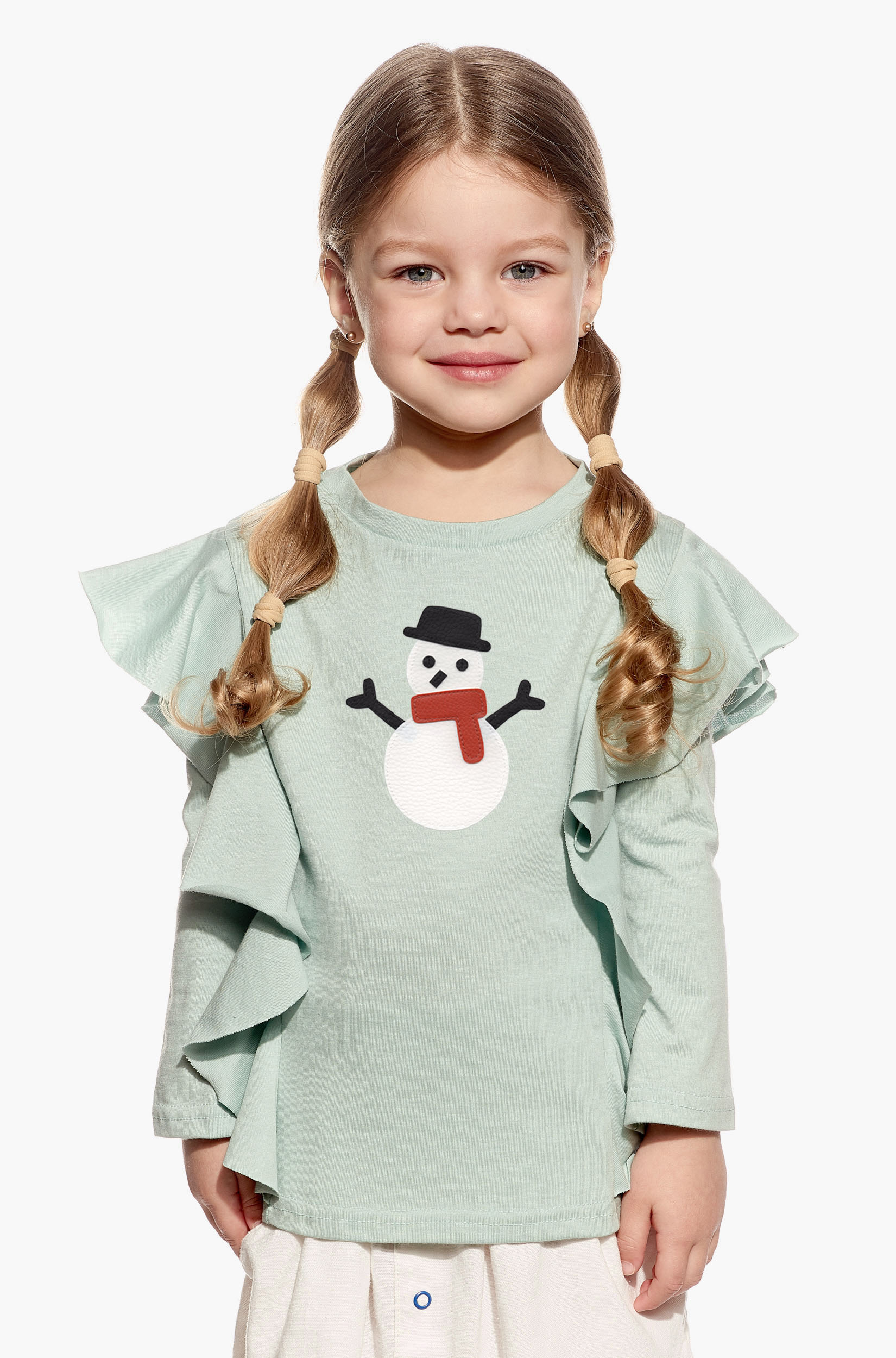 Shirt with a snowman