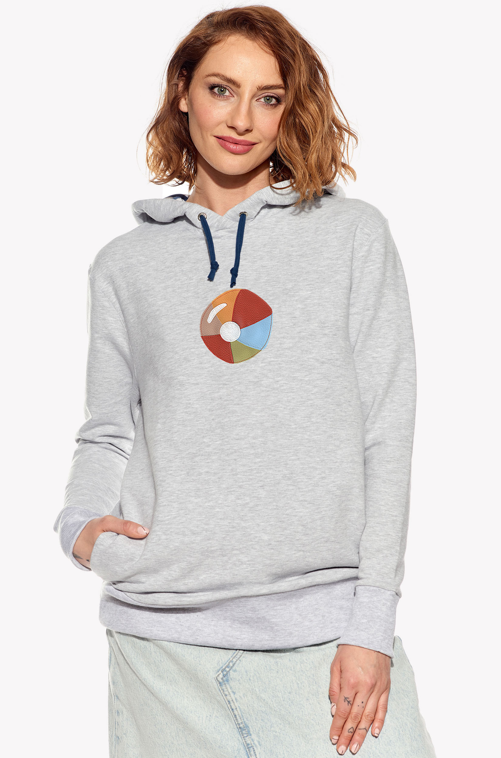 Hoodie with ball
