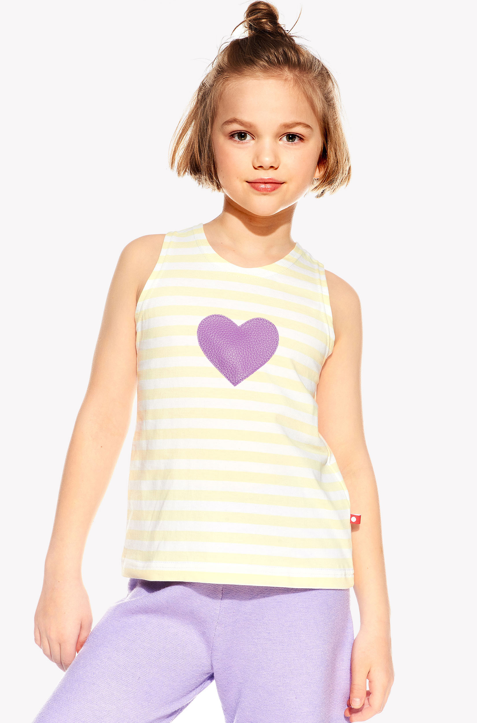Singlet with heart