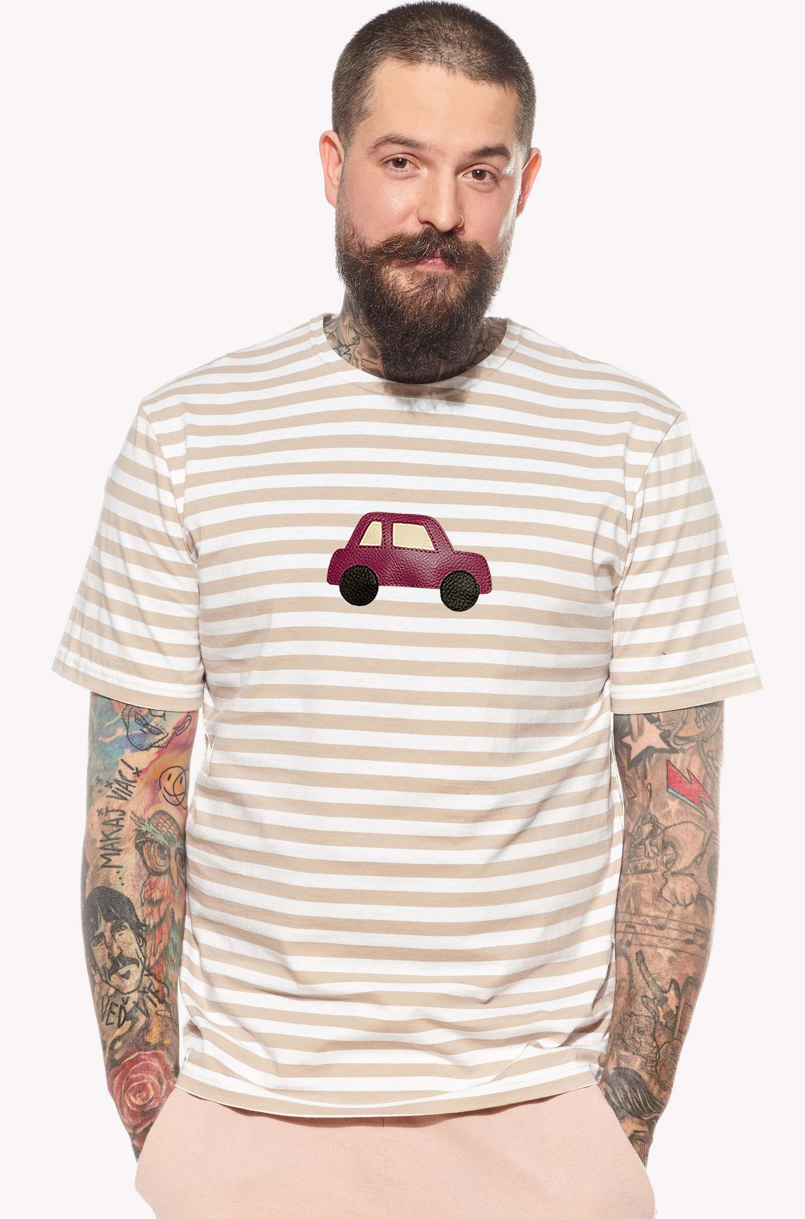 Pólók autóval