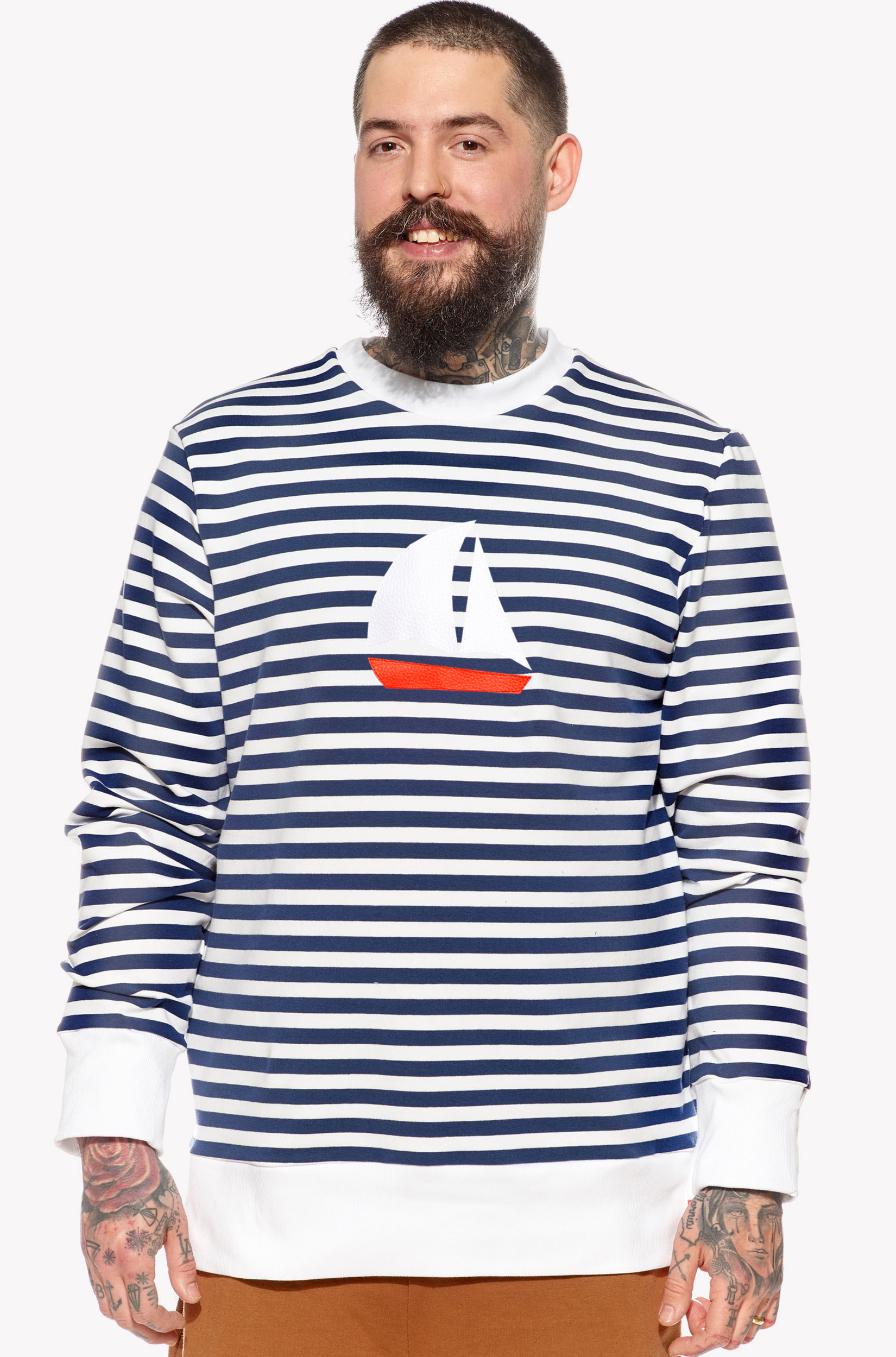 Hoodie with sailboat