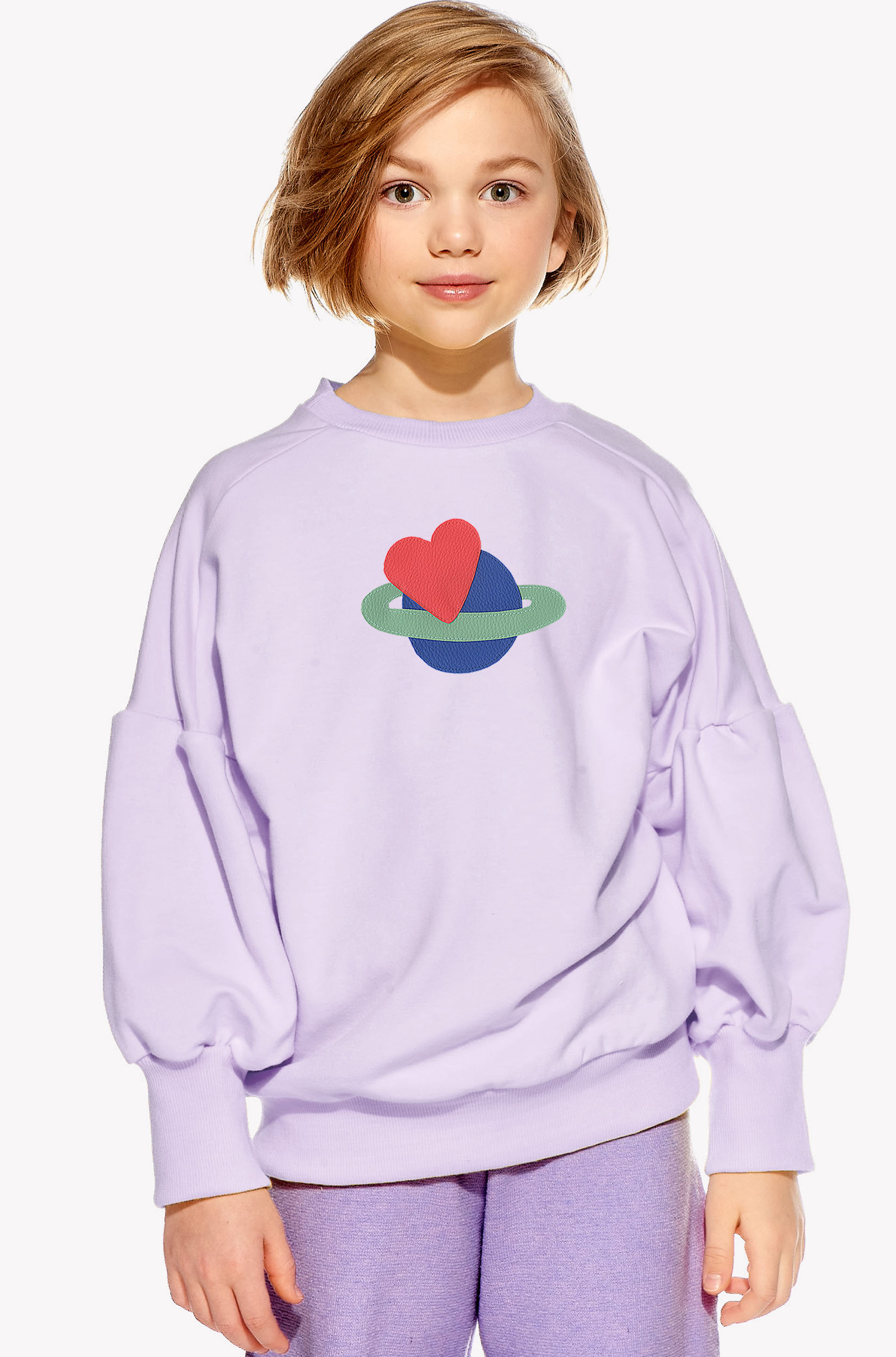 Kapucnis pulóver kozmikus szerelem