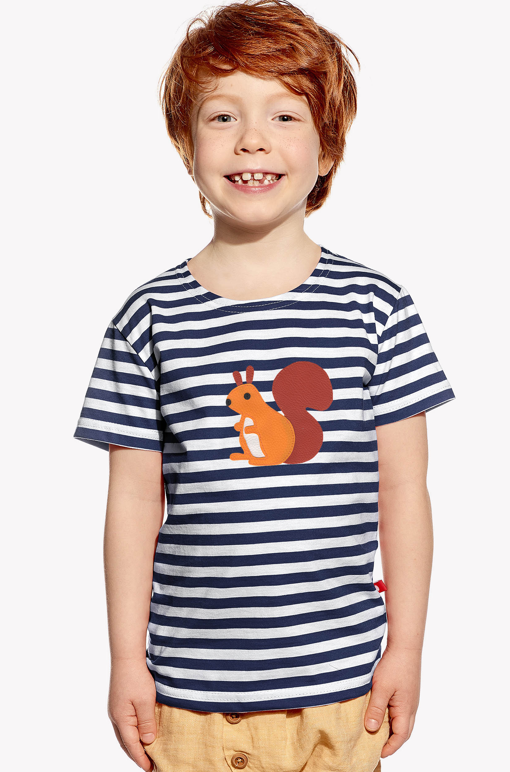 Shirt with squirrel