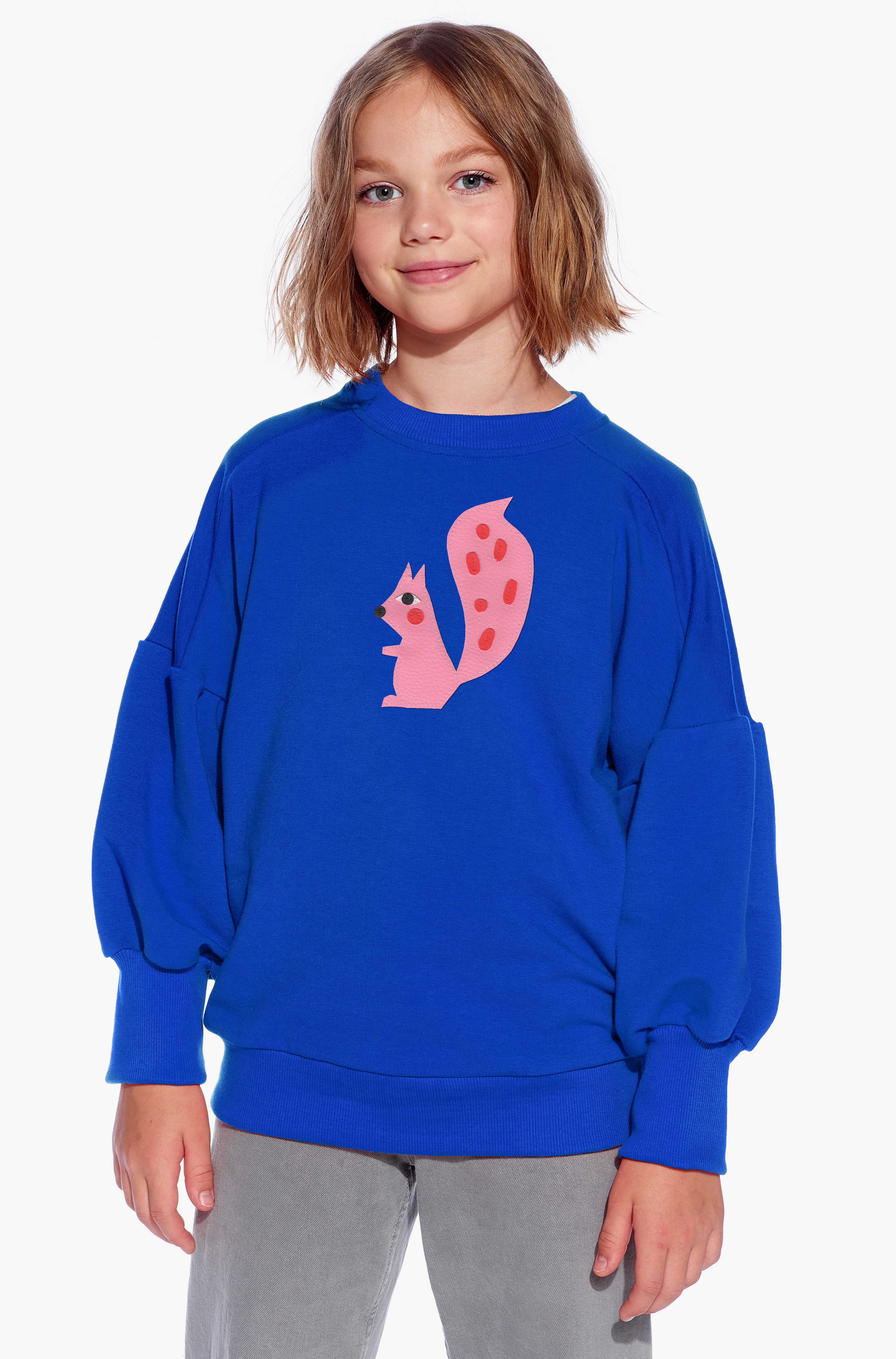 Sweatshirt mit einem Eichhörnchen