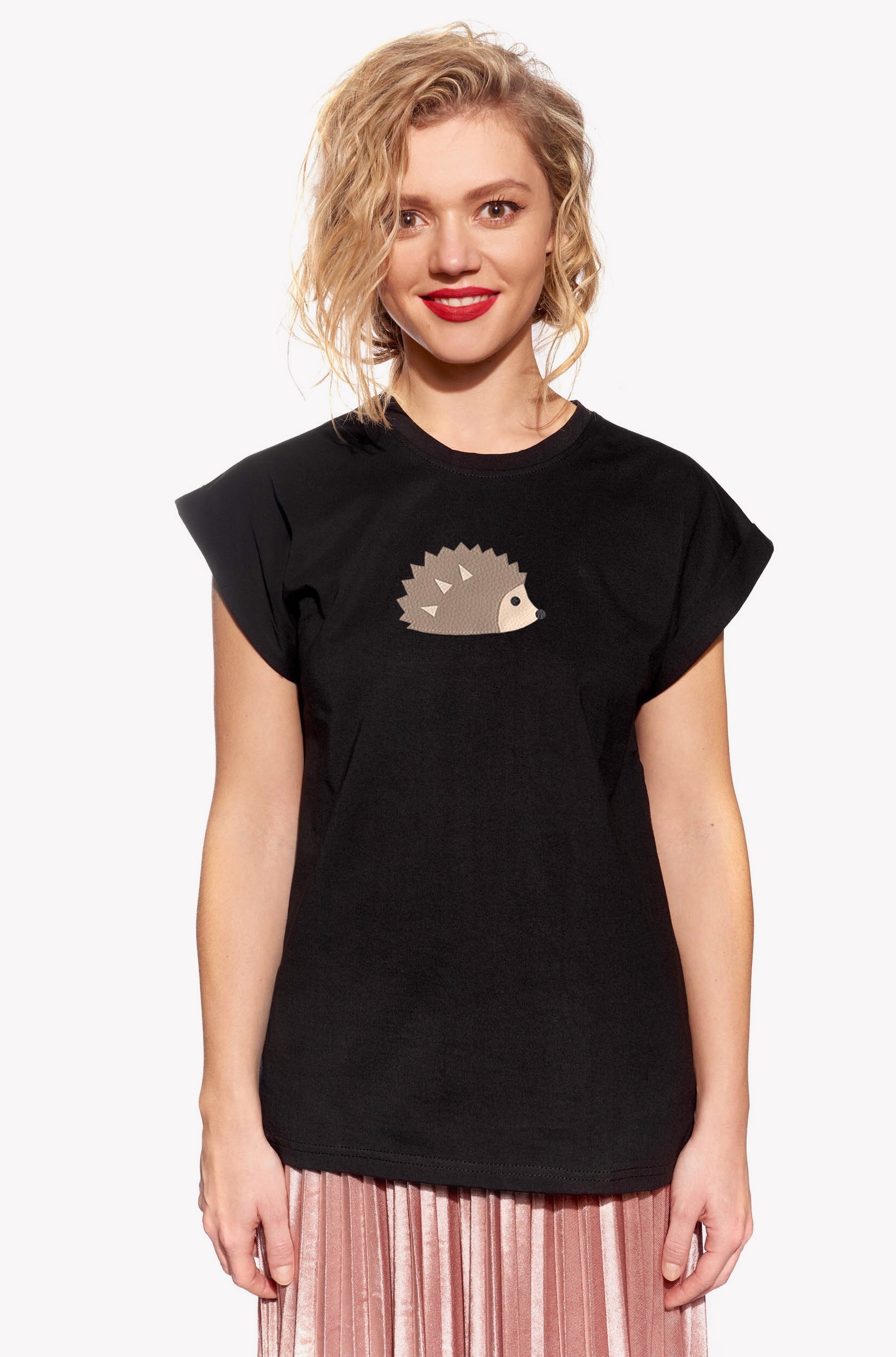 Shirt with hedgehog