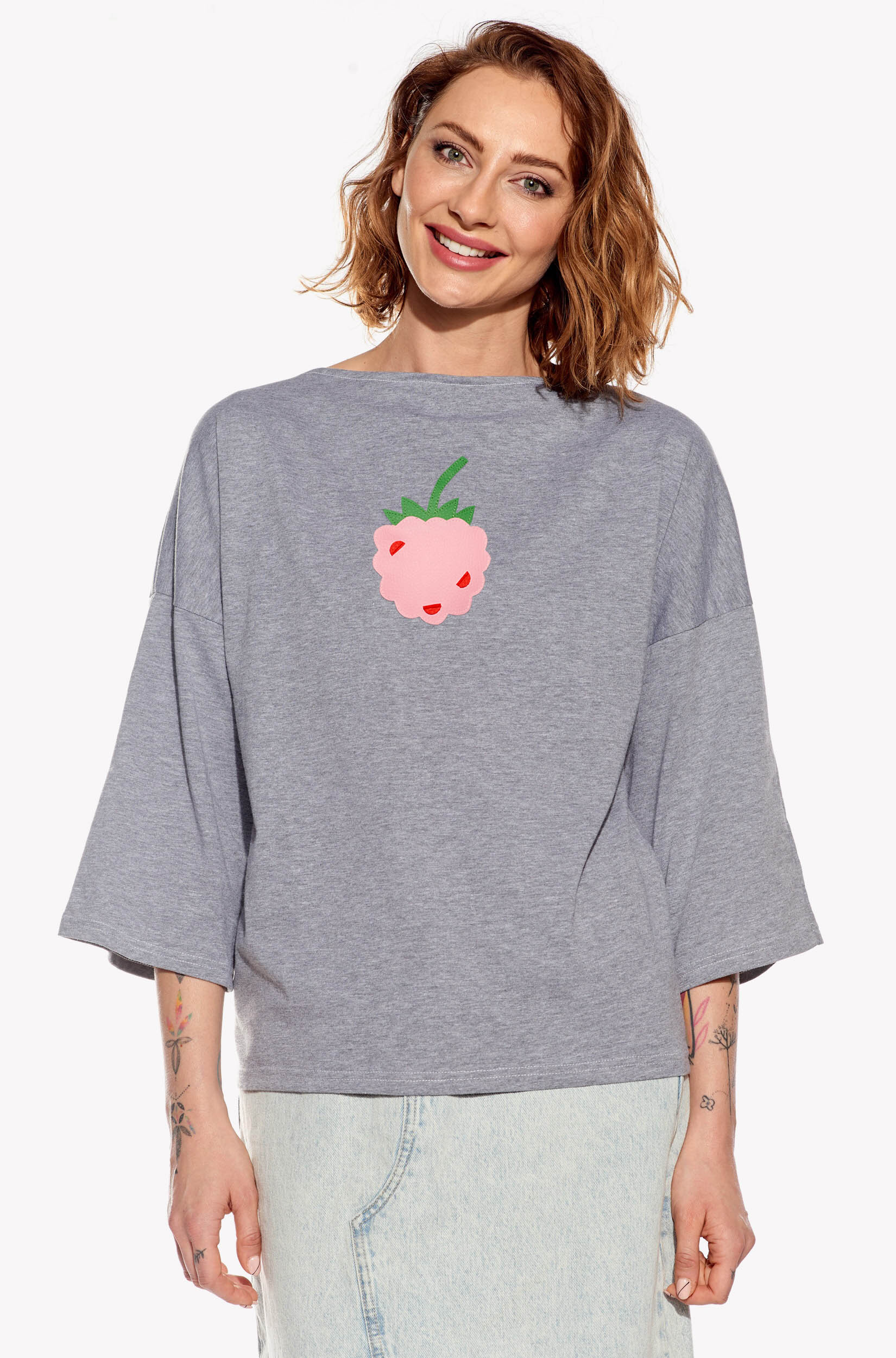 Shirt with raspberry