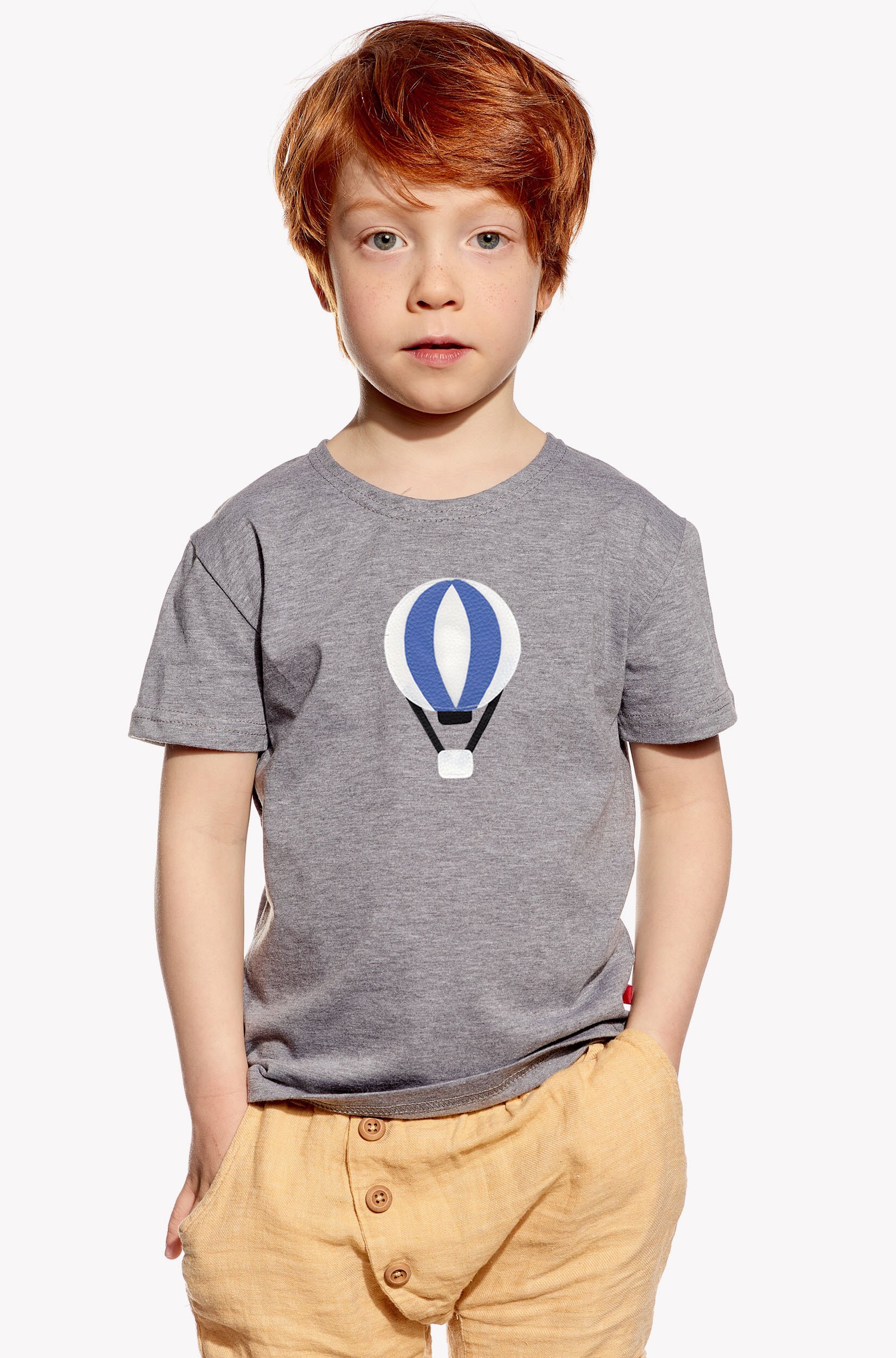 Shirt with airship