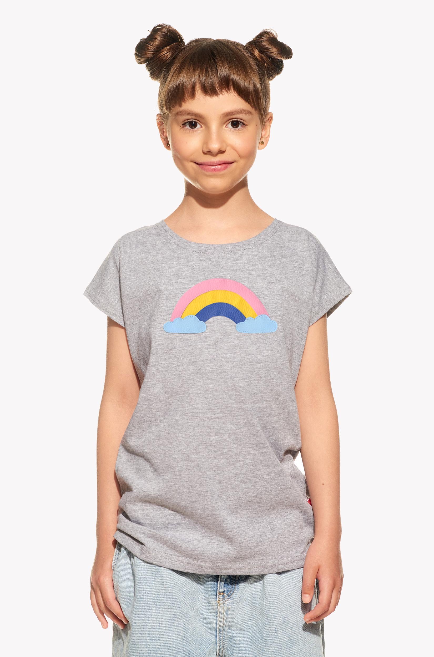 Shirt with a rainbow